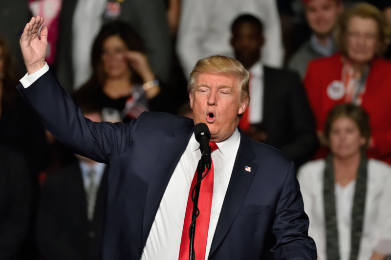 Donald Trump gives vomit-worthy rally speech after bombs target ...